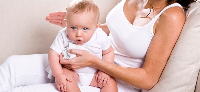 Aliviar los gases del bebé: 5 consejos efectivos con ejercicios de piernas